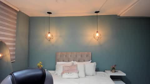 Cataleya online show from 12.05.25