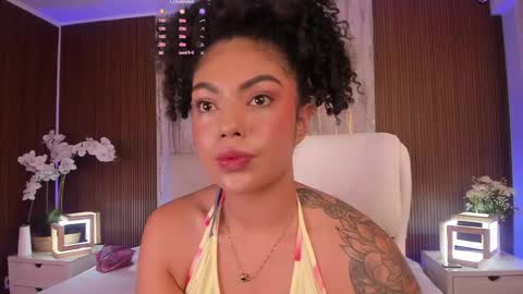 Snapshot of miss_curazao chatting on 06.06.26 CANDELA CASTRO online show from 06.06.26