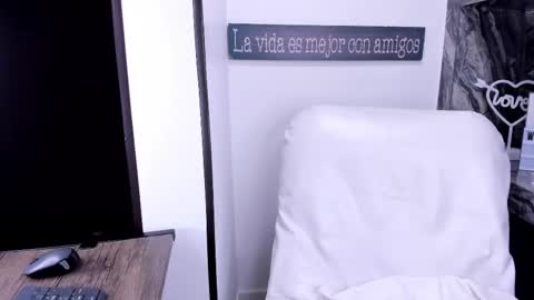 Danika online show from 02.14.25