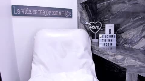 Danika online show from 02.15.25