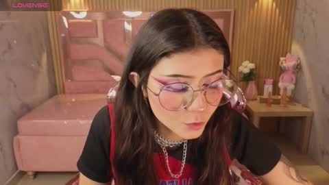 miss_devil_s online show from 03.04.26