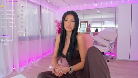 miss_diamond__ online show from 04.18.26