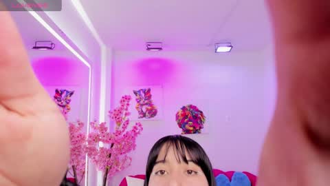 Melanie online show from 02.13.25