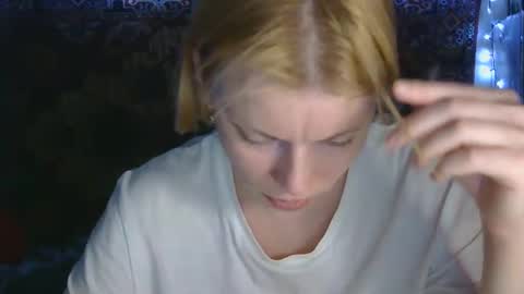 Elis online show from 09.27.25