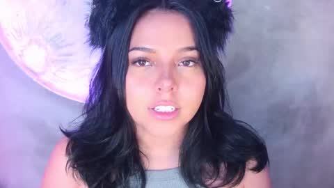  Elisabeth  IG galax xxia       online show from 11.22.25