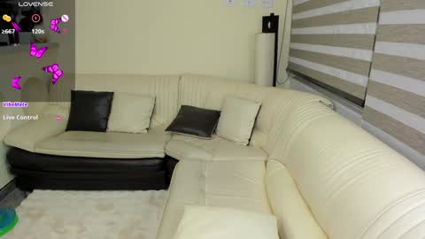 Snapshot of miss_ginebra_1 chatting on 02.03.25 insta online show from 02.03.25