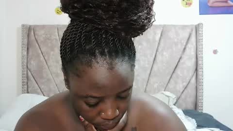 miss_godess online show from 11.04.25