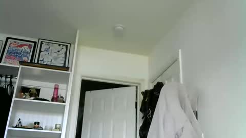 Miss Ivory online show from 04.16.26