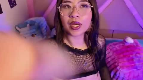 Snapshot of miss_japan_ chatting on 06.19.26 Japo online show from 06.19.26