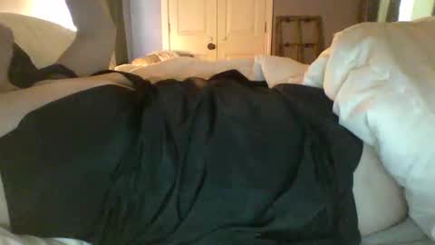 miss_kellyjo online show from 10.17.25