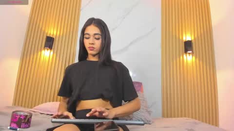Snapshot of miss_khalifadoll chatting on 06.08.26 miss_khalifadoll online show from 06.08.26