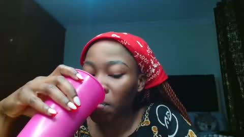 Miss Kiarrafit online show from 01.28.25