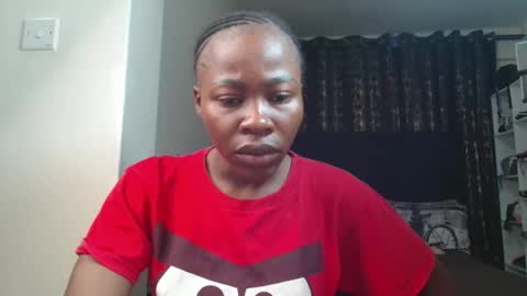 Miss Kiarrafit online show from 02.03.26