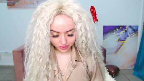 miss_kiten online show from 02.18.25