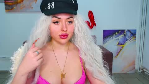 miss_kiten online show from 03.12.25