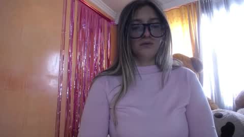 lilieth  online show from 10.24.25