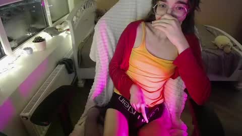 Snapshot of miss_lina_dream chatting on 05.23.26 Miss Lina online show from 05.23.26