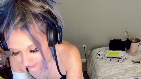 jessika mage online show from 12.21.24