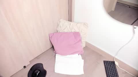 Alejandra  online show from 01.16.26