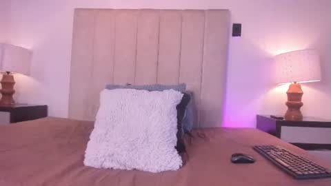 miss_milf_ online show from 06.26.26