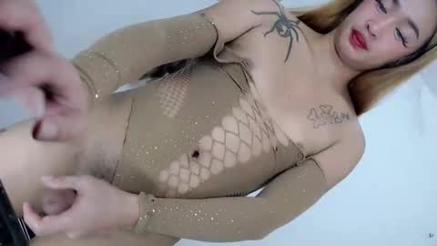 Snapshot of miss_mitchxx chatting on 03.18.26 miss_mitchxx online show from 03.18.26