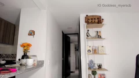 Goddess Myers  thumb up is important for me kisses  online show from 09.08.25