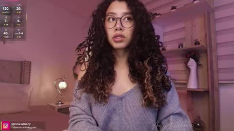 Amy Olivera online show from 10.21.25