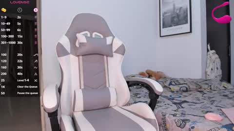 miss_soffi1 online show from 02.23.25