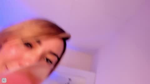 Sofia Castro online show from 01.10.25