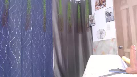 IM SUGAR online show from 02.15.26