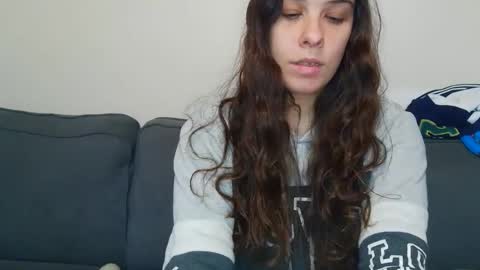 Bella online show from 09.18.25