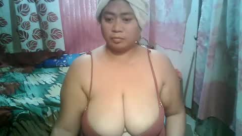 miss v0lcan0 online show from 02.06.25