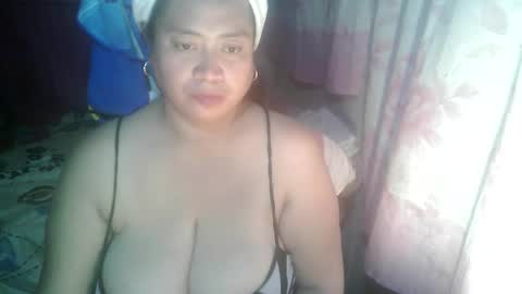 miss v0lcan0 online show from 11.05.25