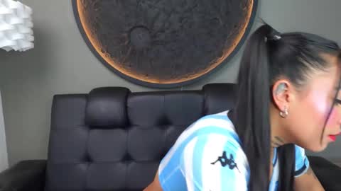 Vaiolette online show from 03.13.26