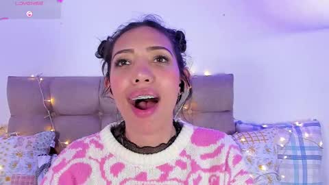 Miss Veronica online show from 02.18.25