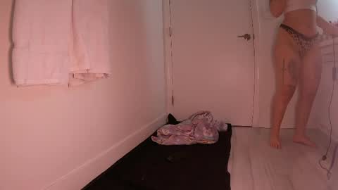 Snapshot of missalittlemasochist chatting on 03.07.26 prettylittlenympho online show from 03.07.26