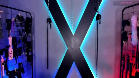 Miss Alix and Mia Slave online show from 12.17.25