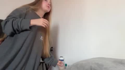 Ameliahs online show from 10.24.25