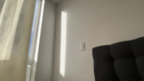 Ameliahs online show from 11.21.25