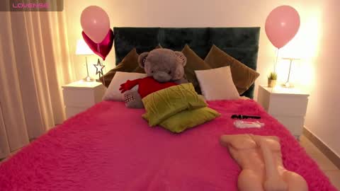 Angelina online show from 03.11.25