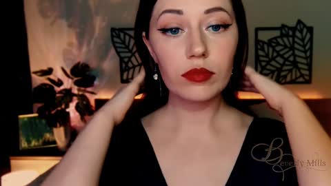 The divine Beverly online show from 12.13.24