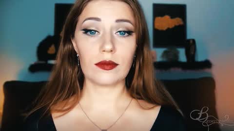 The divine Beverly online show from 09.14.25