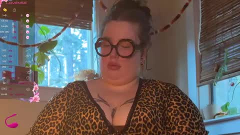 Snapshot of missbika chatting on 01.02.25 Miss Bika online show from 01.02.25