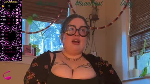 Snapshot of missbika chatting on 01.19.25 Miss Bika online show from 01.19.25