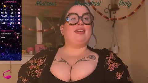 Snapshot of missbika chatting on 01.21.25 Miss Bika online show from 01.21.25