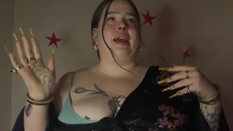 Snapshot of missbika chatting on 02.10.26 Miss Bika online show from 02.10.26