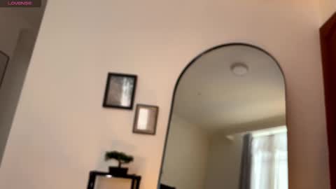 Snapshot of missblair12 chatting on 09.22.25 MissBlair online show from 09.22.25