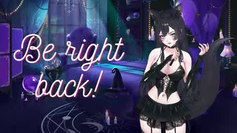 Snapshot of misselliefox chatting on 11.21.25 misselliefox online show from 11.21.25