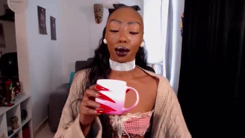 Emilie Diaz online show from 03.06.26