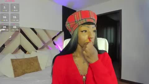 Snapshot of missemilie1 chatting on 06.24.26 Emilie Diaz online show from 06.24.26